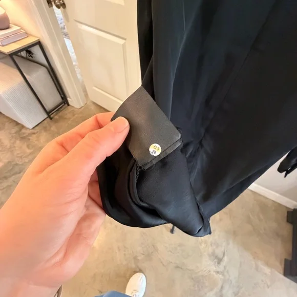 H&M Black Long-Sleeve Mini Dress Size XS - Picture 12 of 12